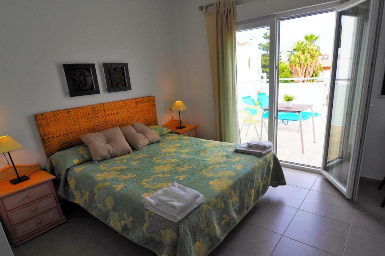 Paradise - Daisy Villa